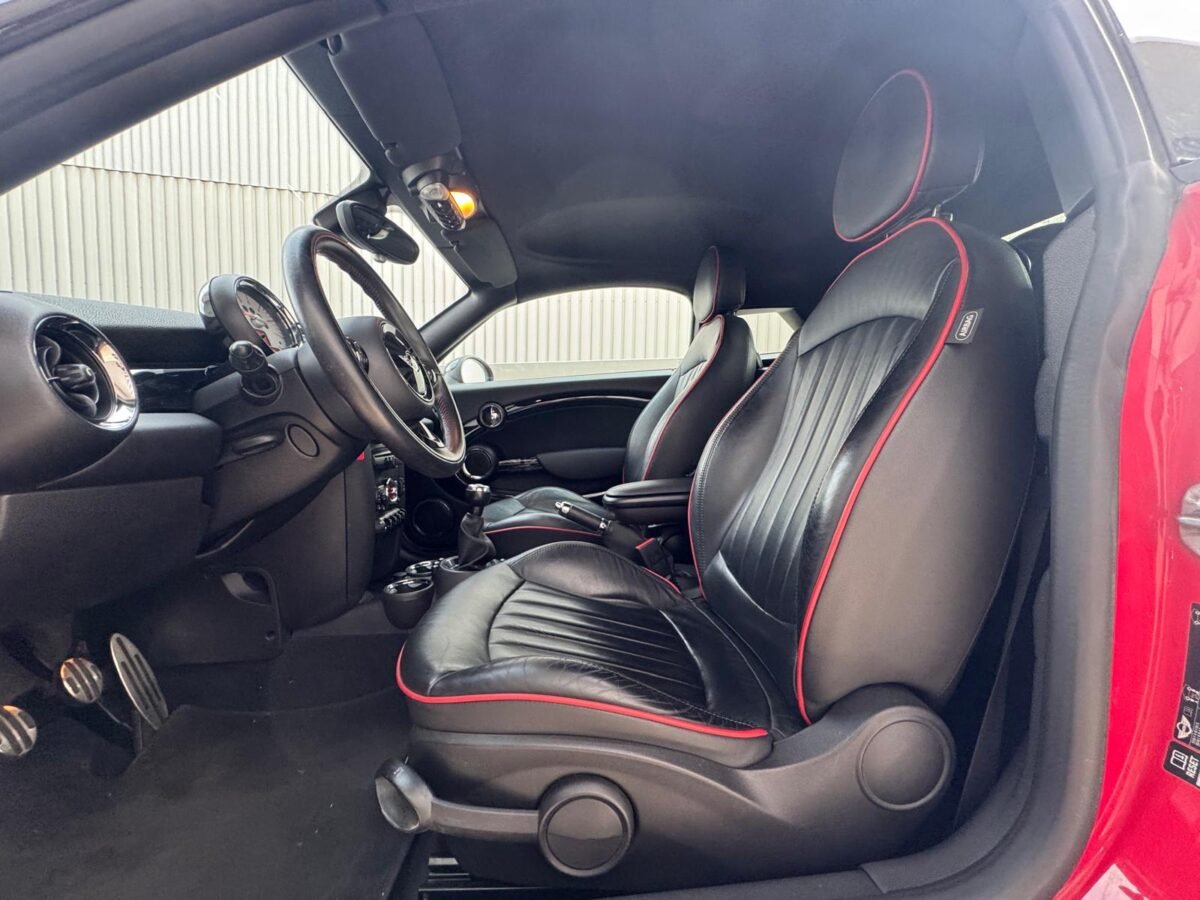 MINI Cooper coupe 2.0 sd 