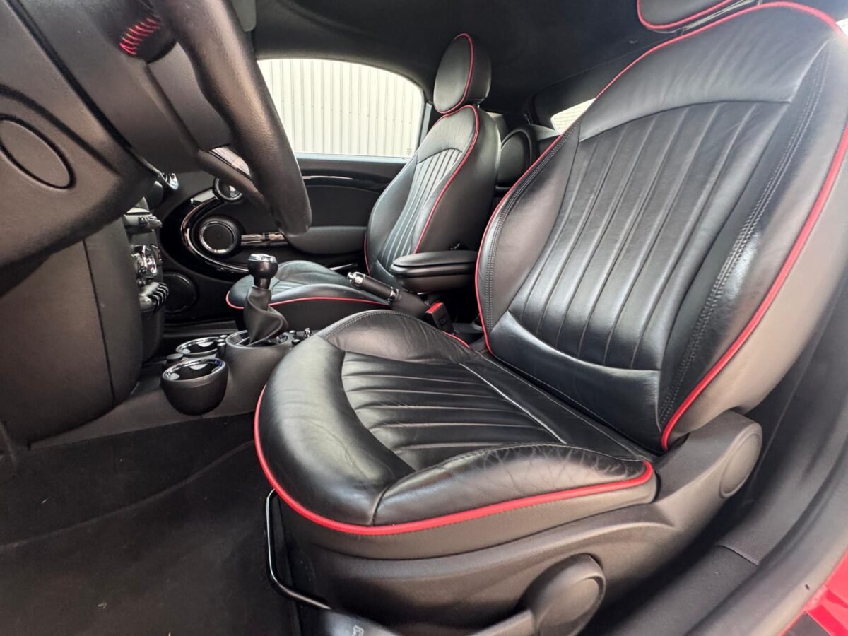 MINI Cooper coupe 2.0 sd 