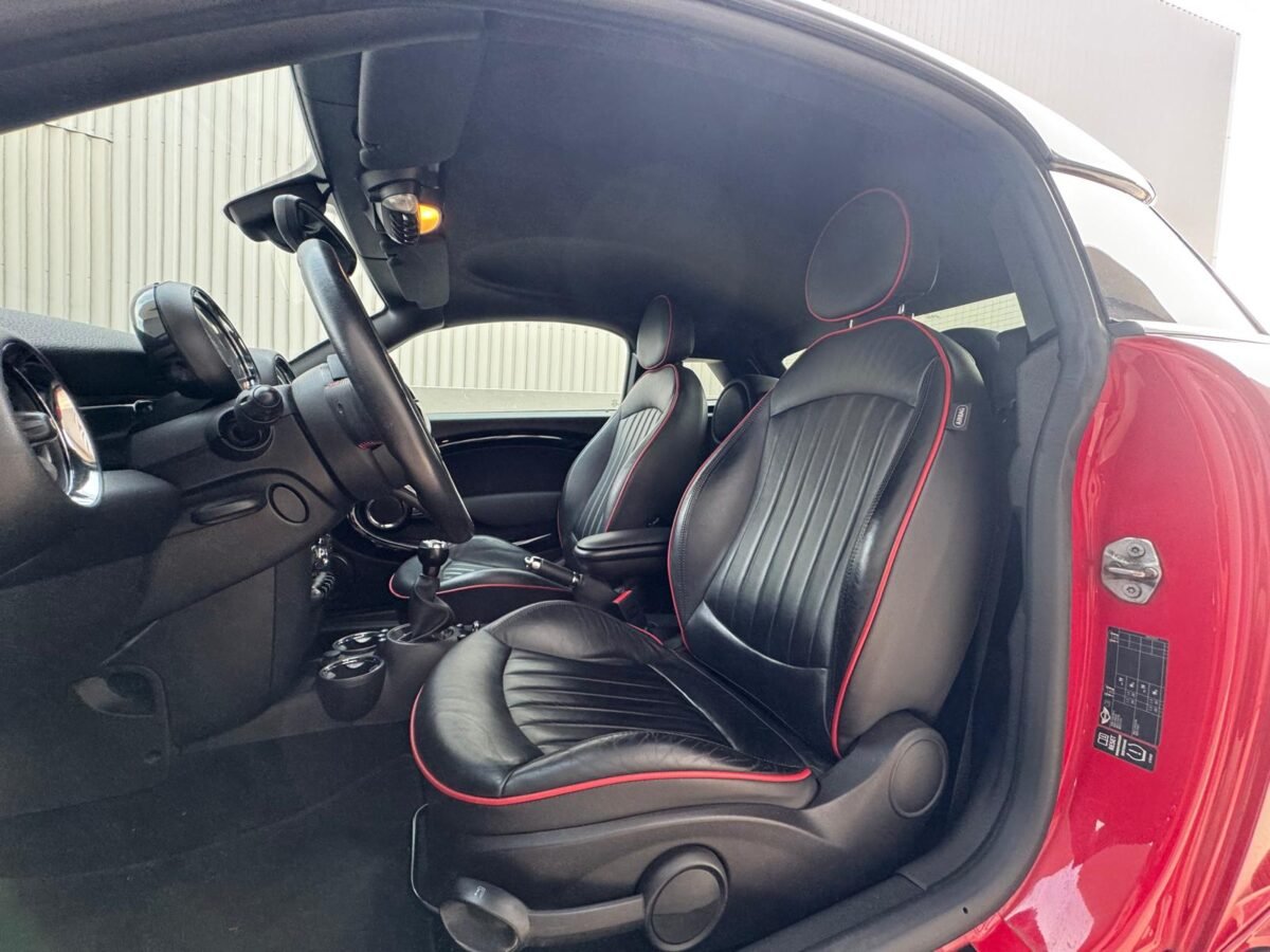 MINI Cooper coupe 2.0 sd 