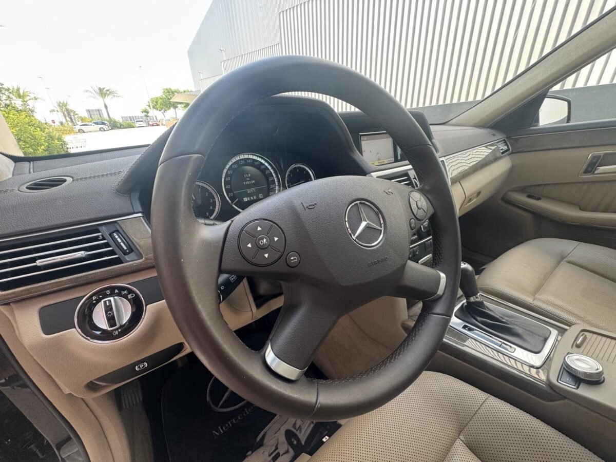MERCEDES-BENZ Clase E 220 CDI 