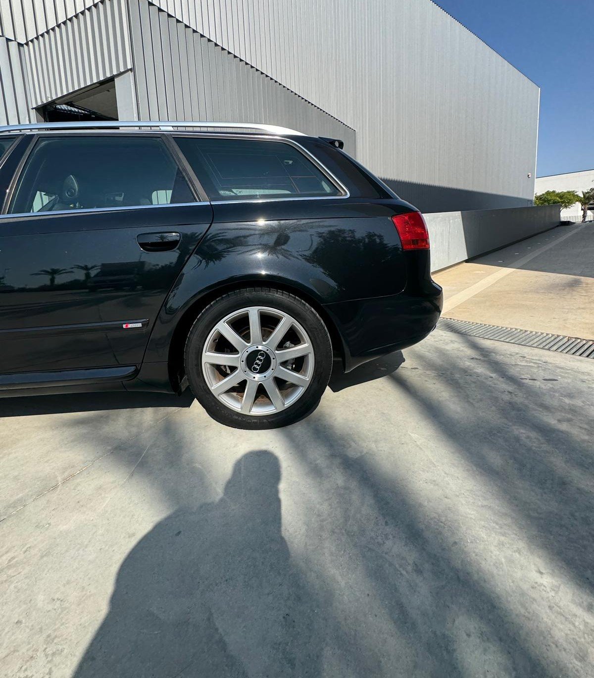 AUDI A4 2.0 tdi s-line 