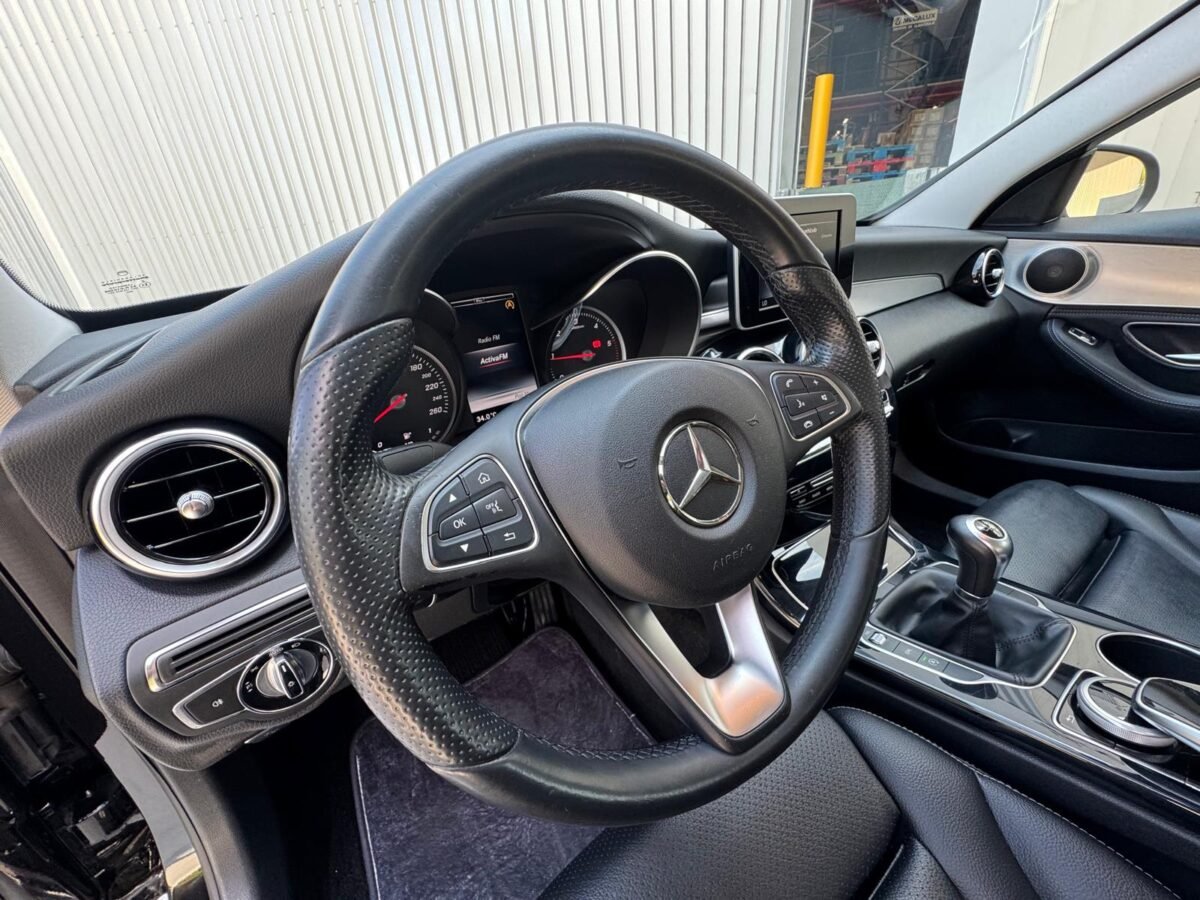 MERCEDES-BENZ C