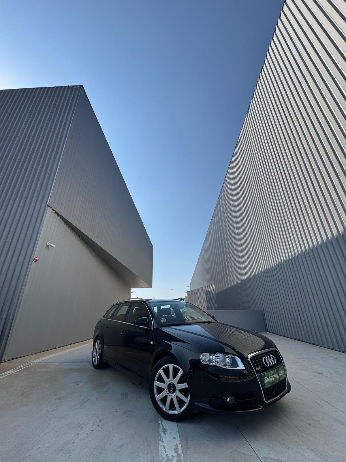AUDI A4 2.0 tdi s-line 