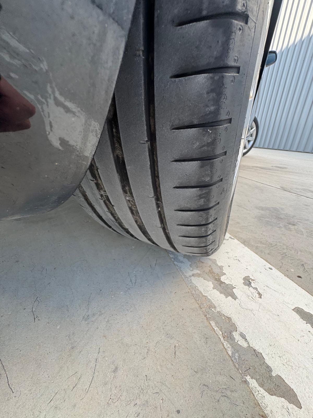 AUDI A4 2.0 tdi s-line 