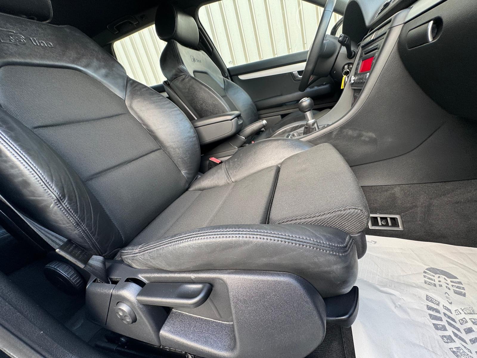 AUDI A4 2.0 tdi s-line 