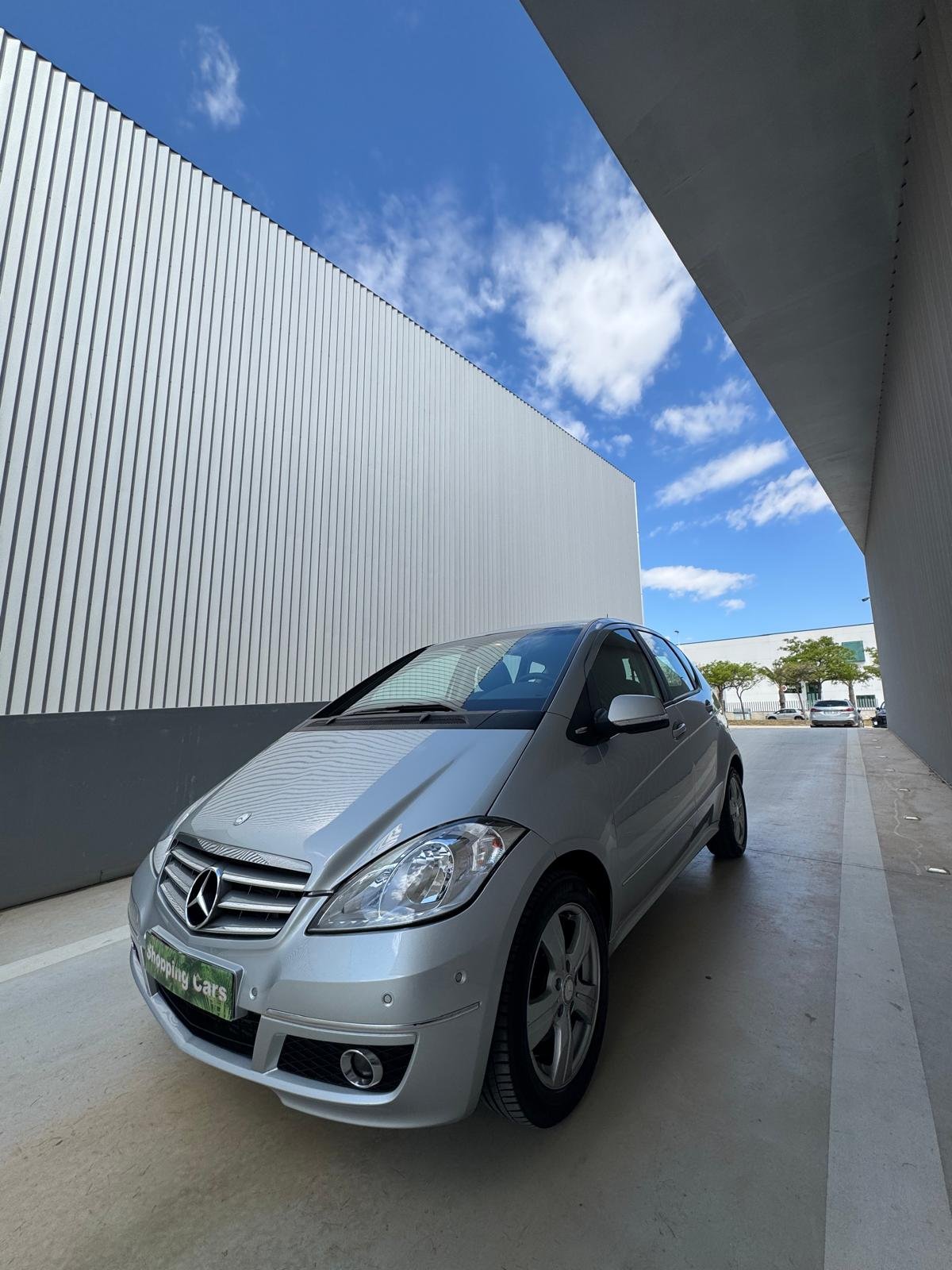 MERCEDES-BENZ CLASE A