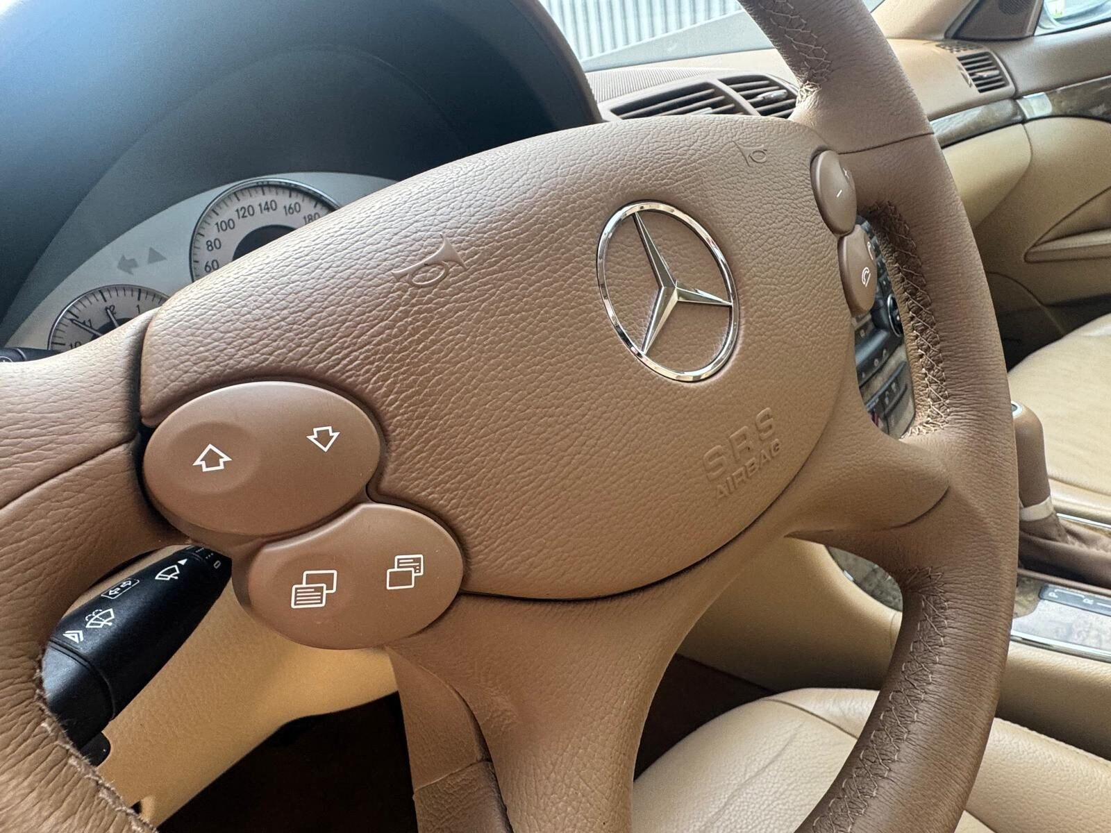 MERCEDES-BENZ E-class 220 CDI 