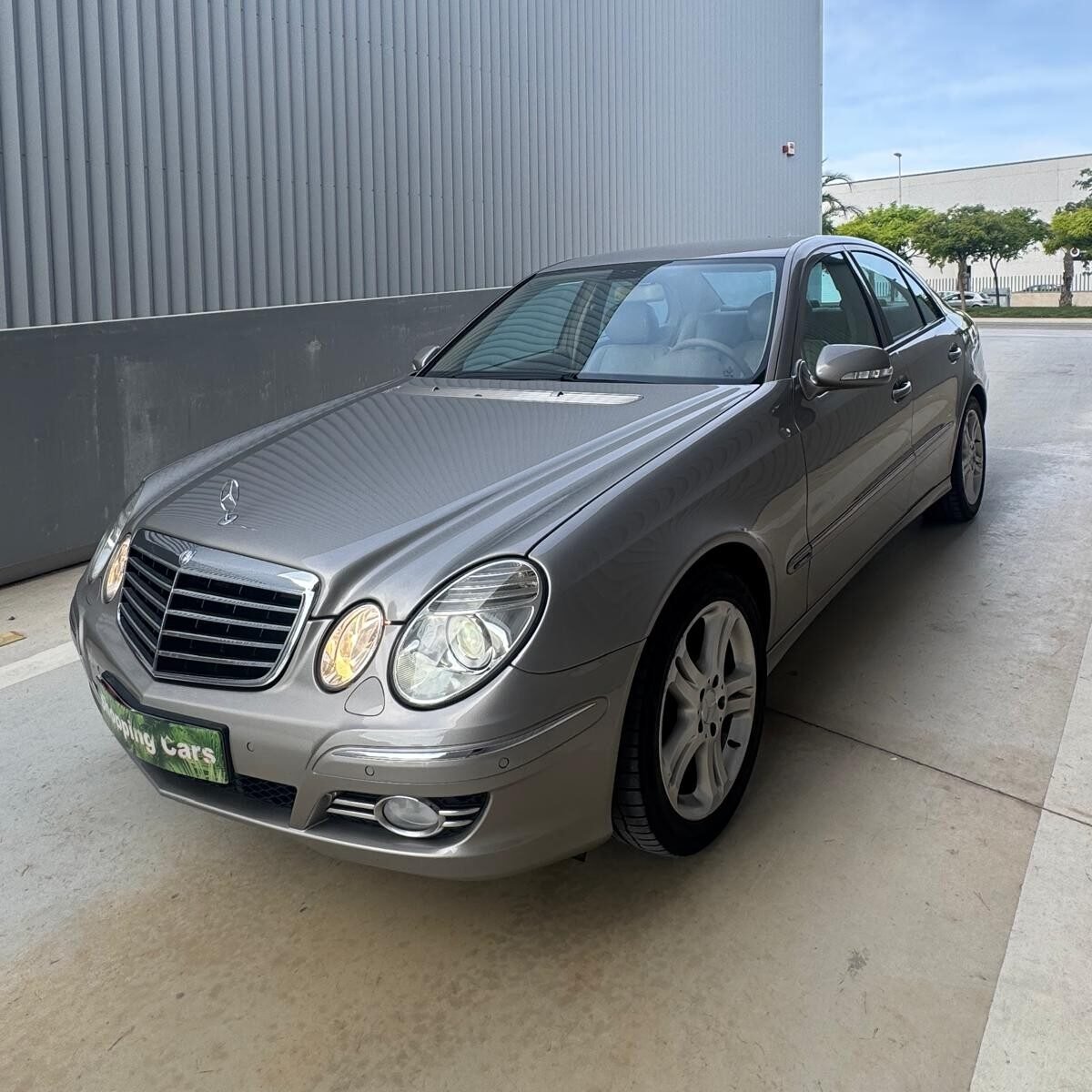 MERCEDES-BENZ E-class 220 CDI 