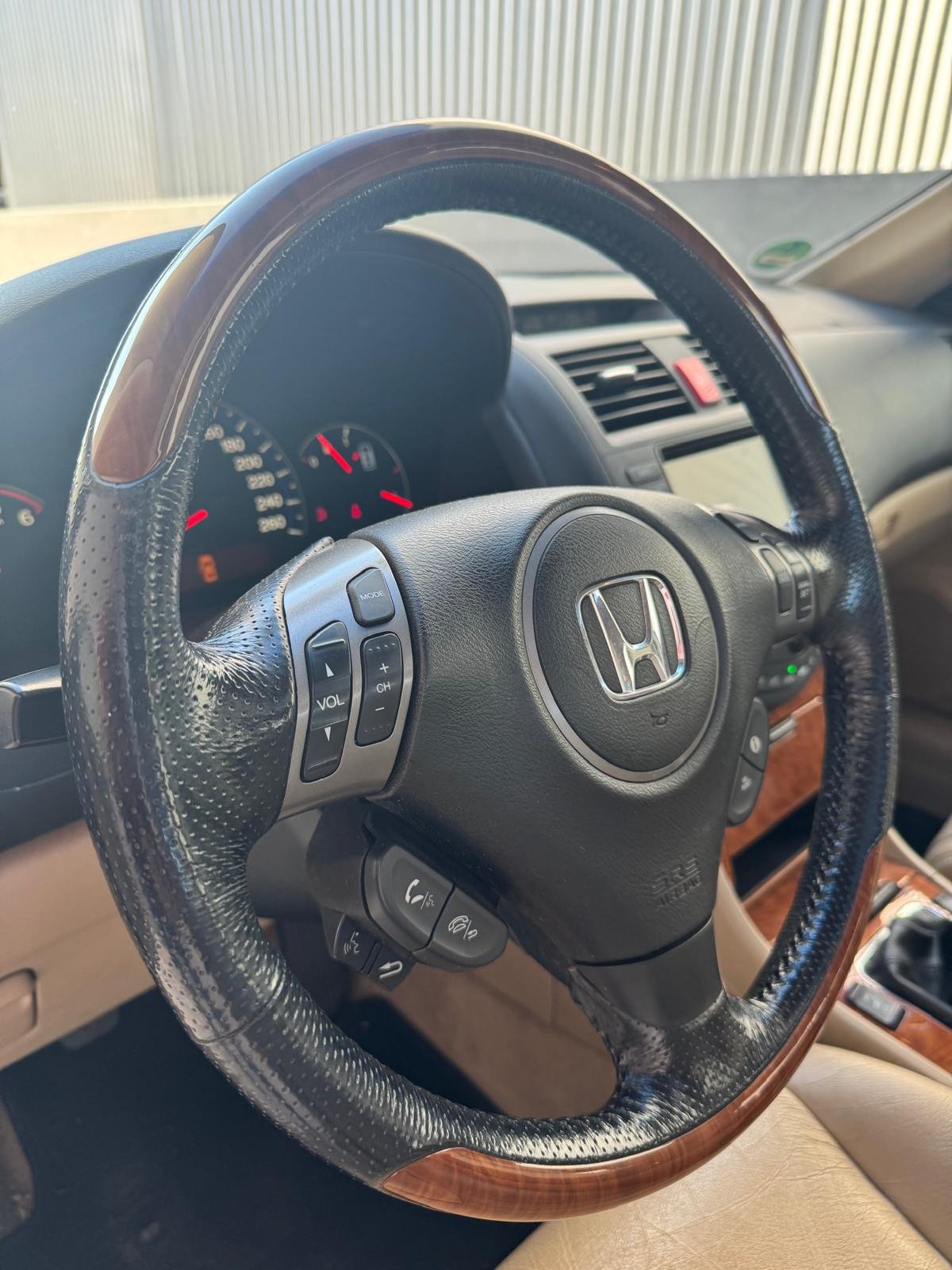 HONDA accord 2.2