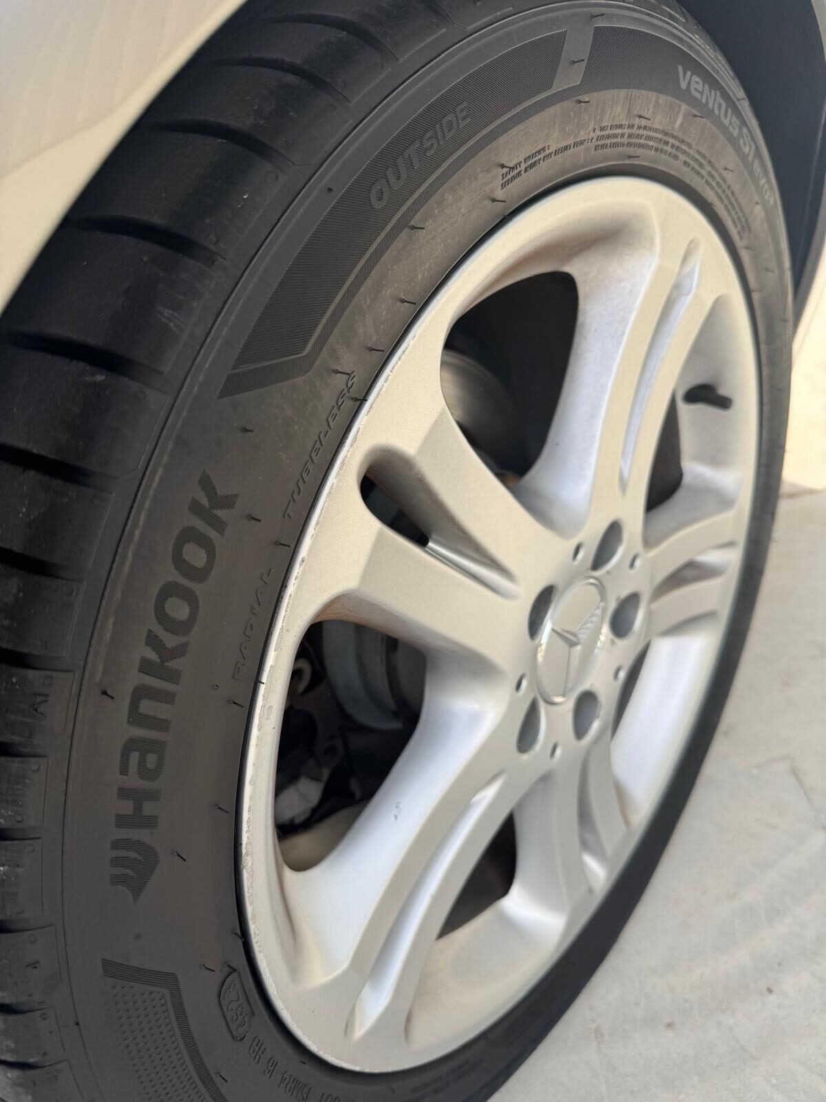 MERCEDES-BENZ E-class 220 CDI 