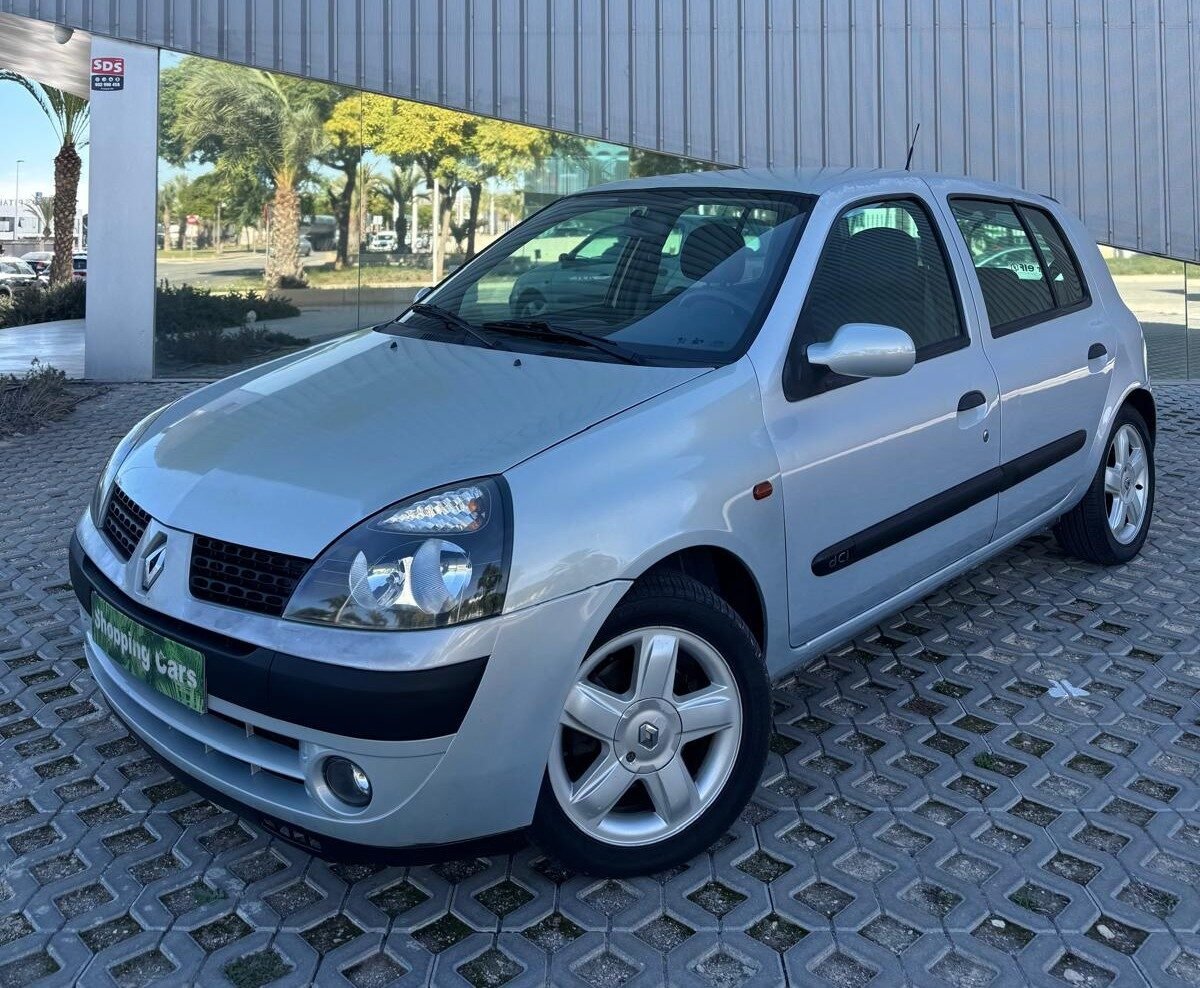 RENAULT clio 1.5 diesel