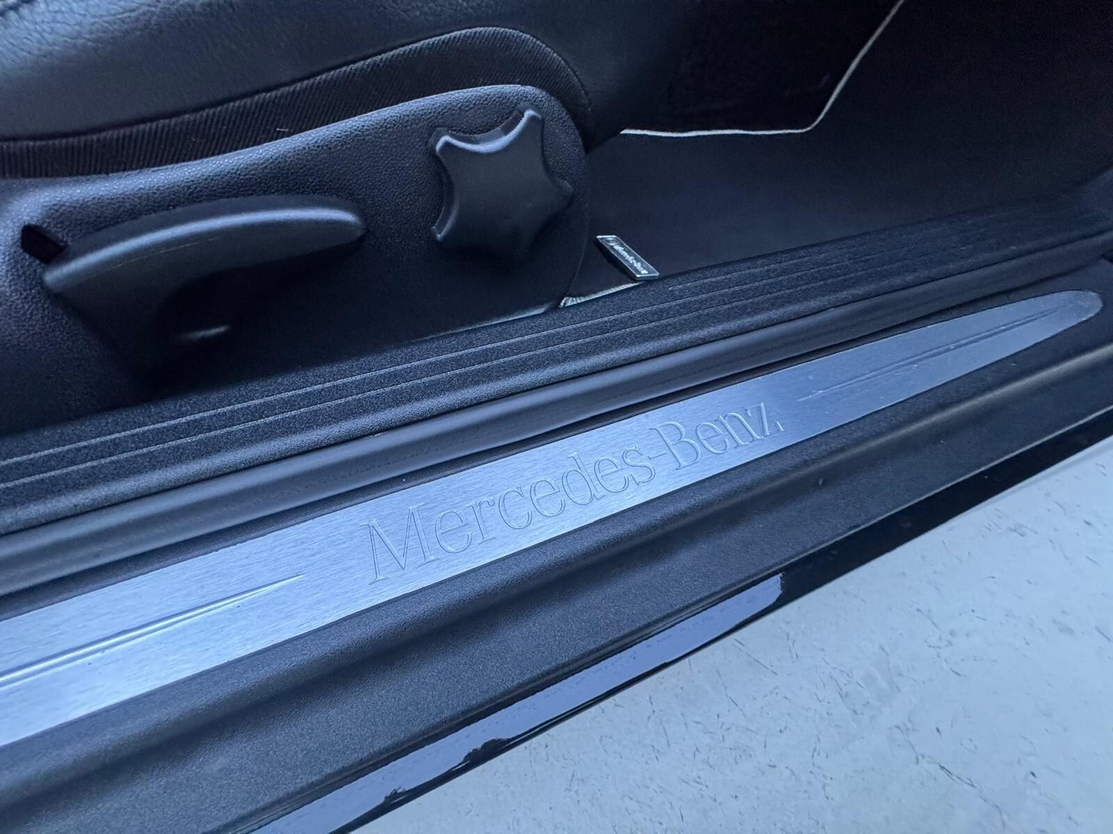 MERCEDES-BENZ 280 CABRIO