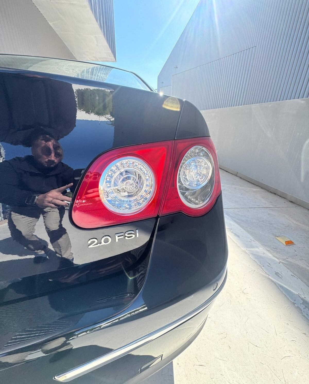 VOLKSWAGEN PASSAT 2.0FSI