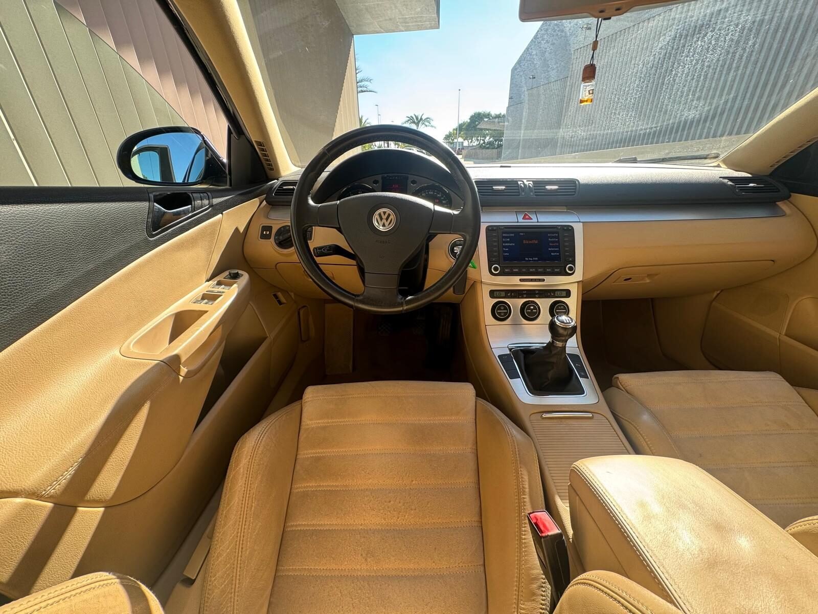 VOLKSWAGEN PASSAT 2.0FSI