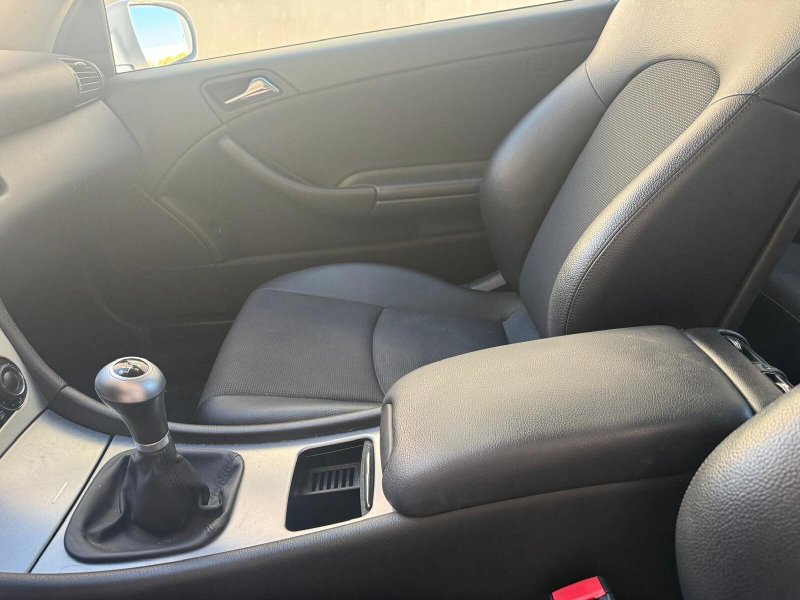 MERCEDES-BENZ CLC 220CDI