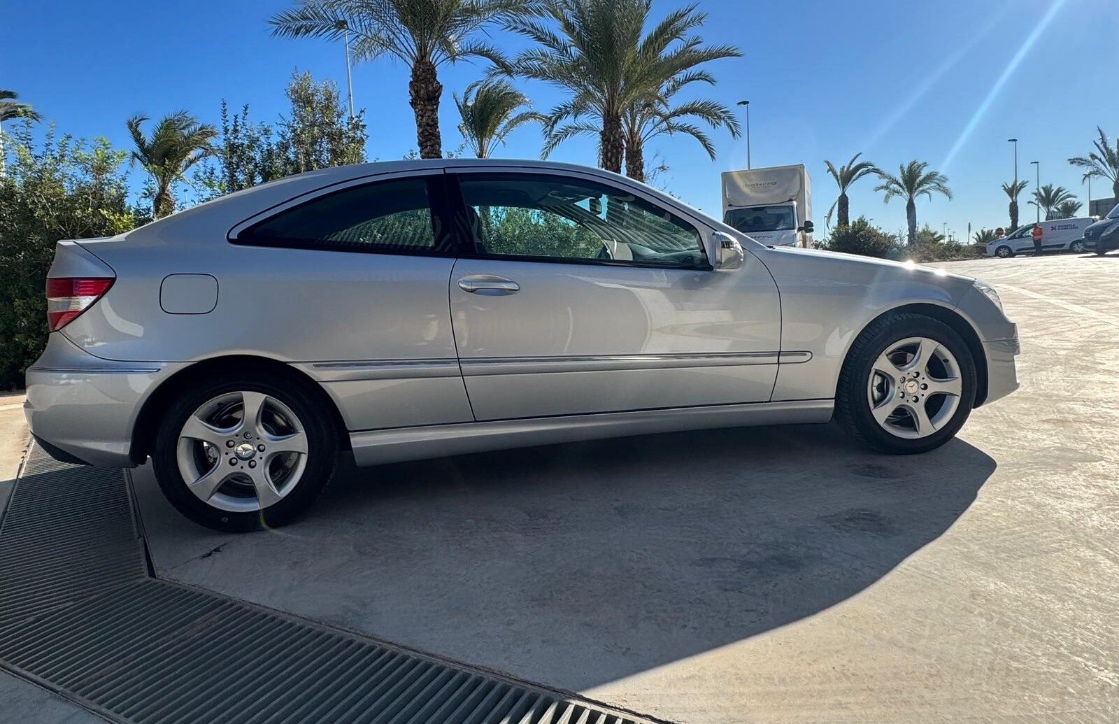 MERCEDES-BENZ CLC 220CDI