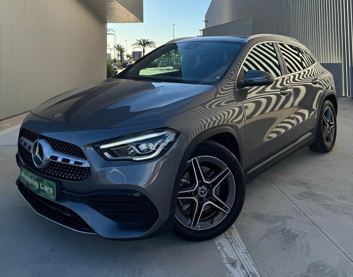 MERCEDES-BENZ GLA 200CDI