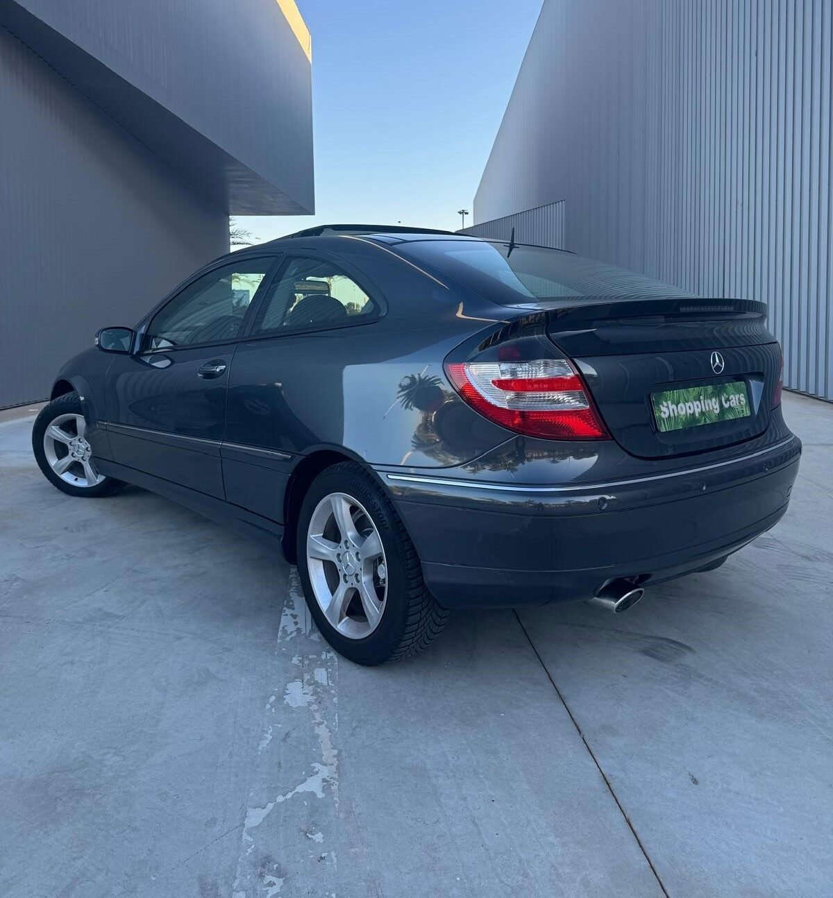 MERCEDES-BENZ SPORT COUPE 220 CDI 