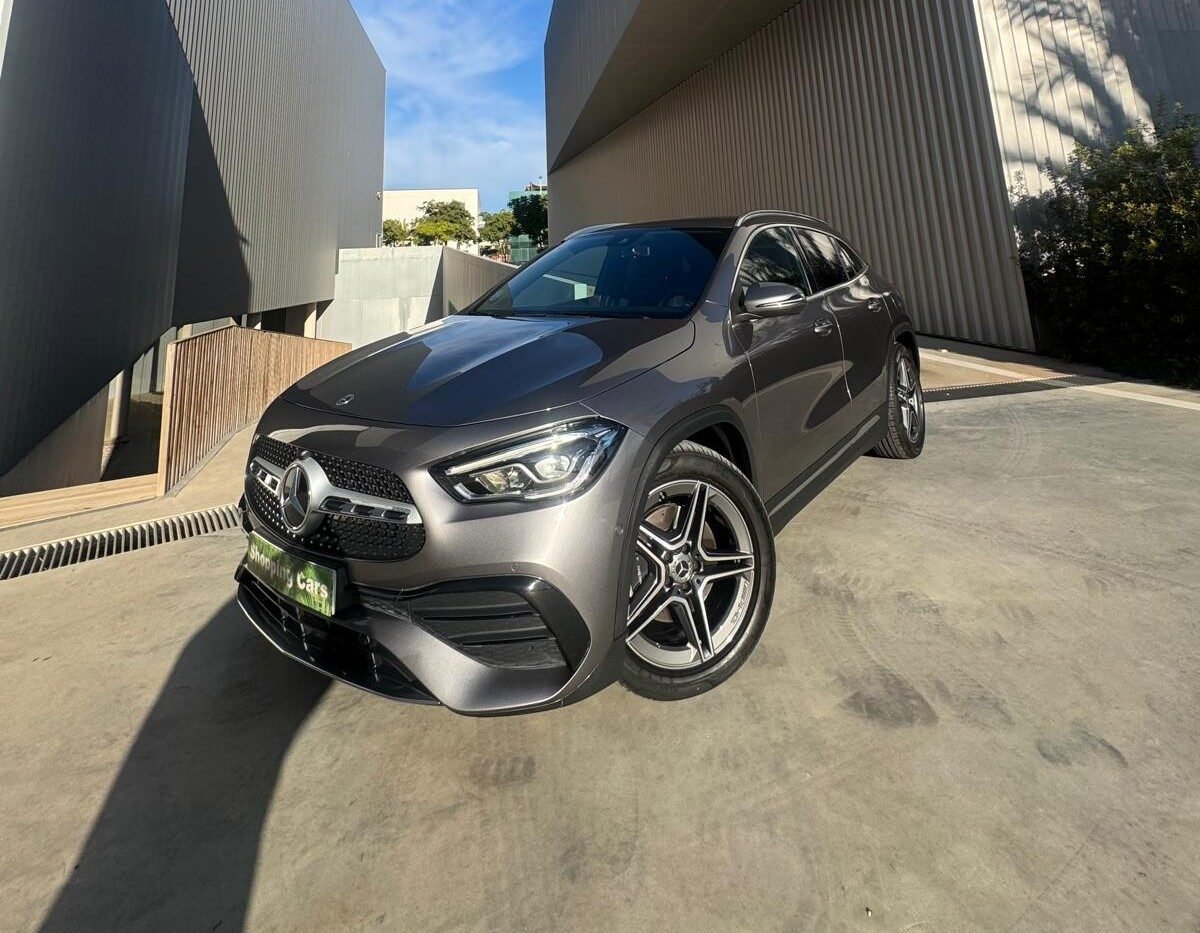MERCEDES-BENZ GLA 200CDI