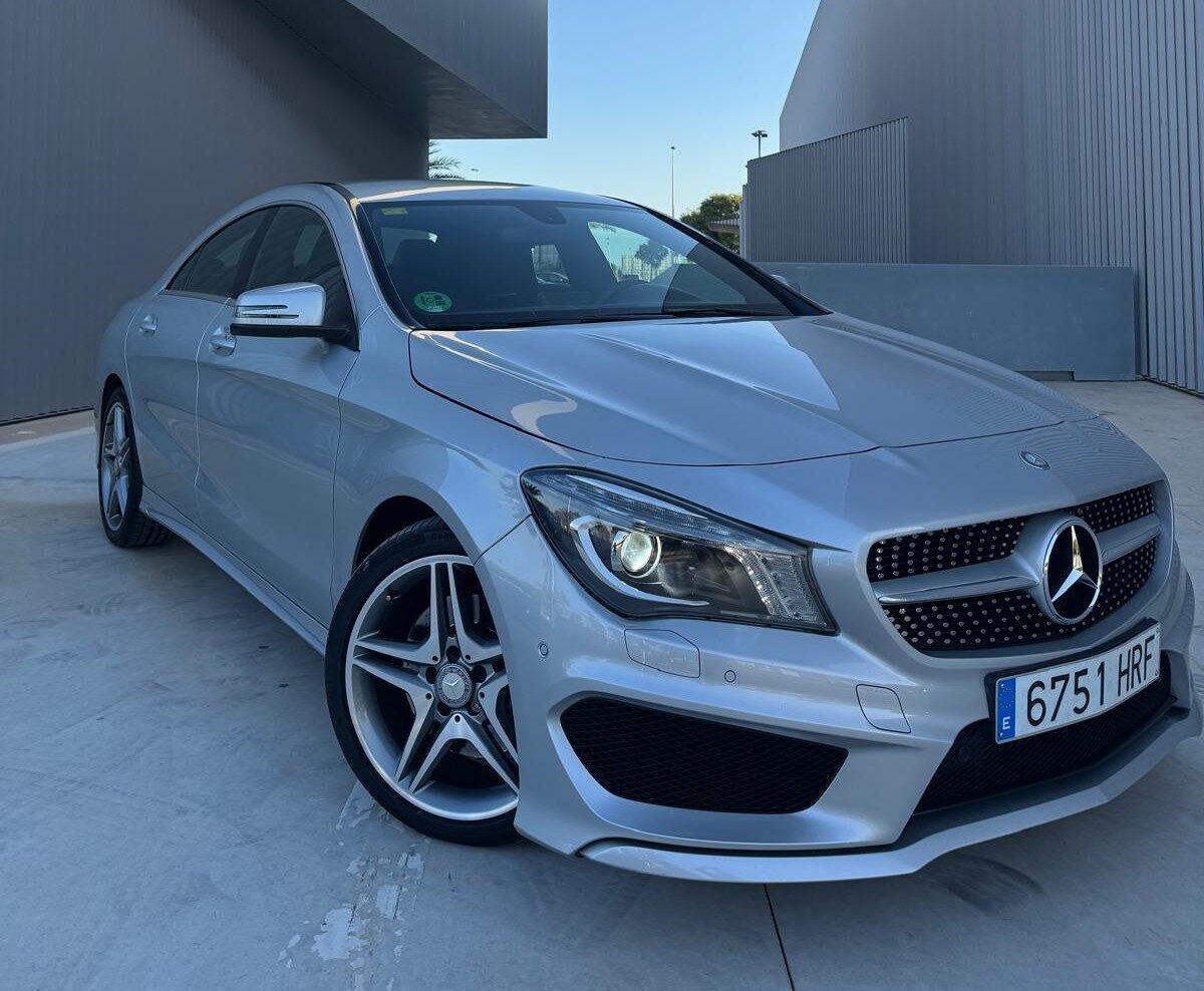 MERCEDES-BENZ CLA 220CDI AMG