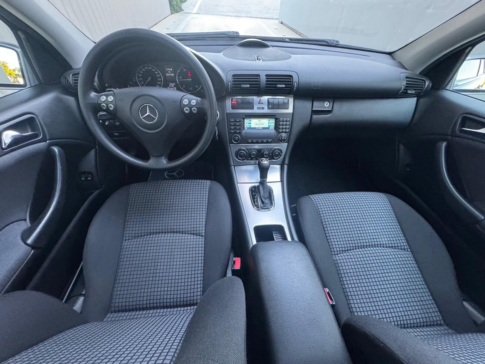 MERCEDES-BENZ SPORT COUPE 220 CDI 