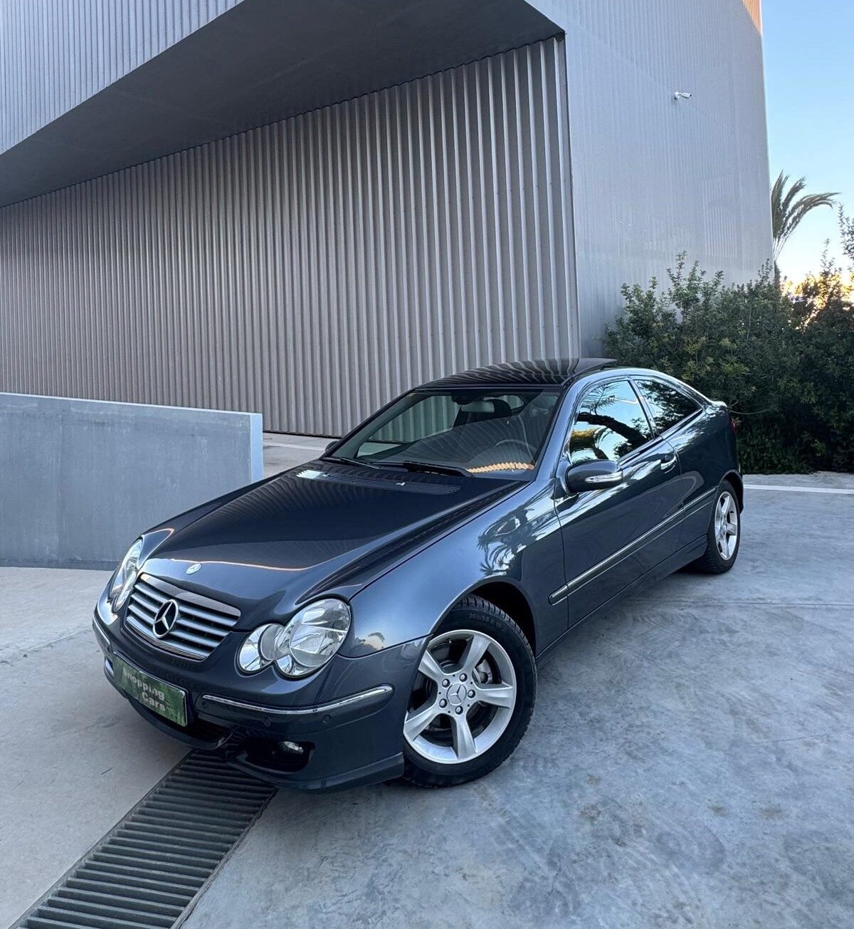 MERCEDES-BENZ SPORT COUPE 220 CDI 