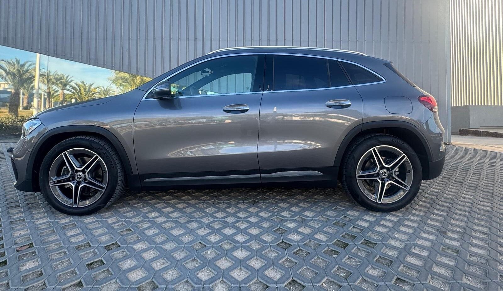 MERCEDES-BENZ GLA 200CDI