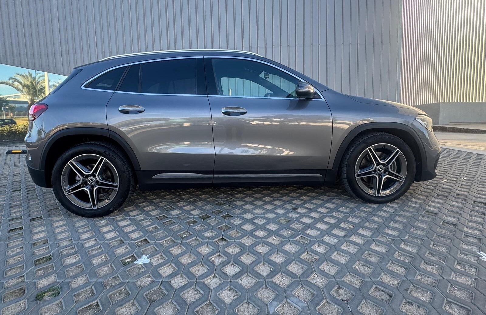 MERCEDES-BENZ GLA 200CDI