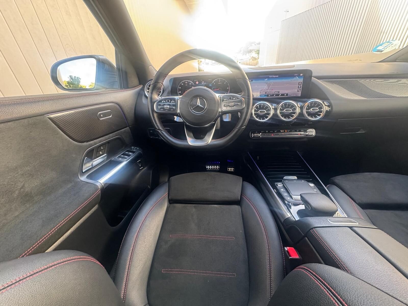 MERCEDES-BENZ GLA 200CDI