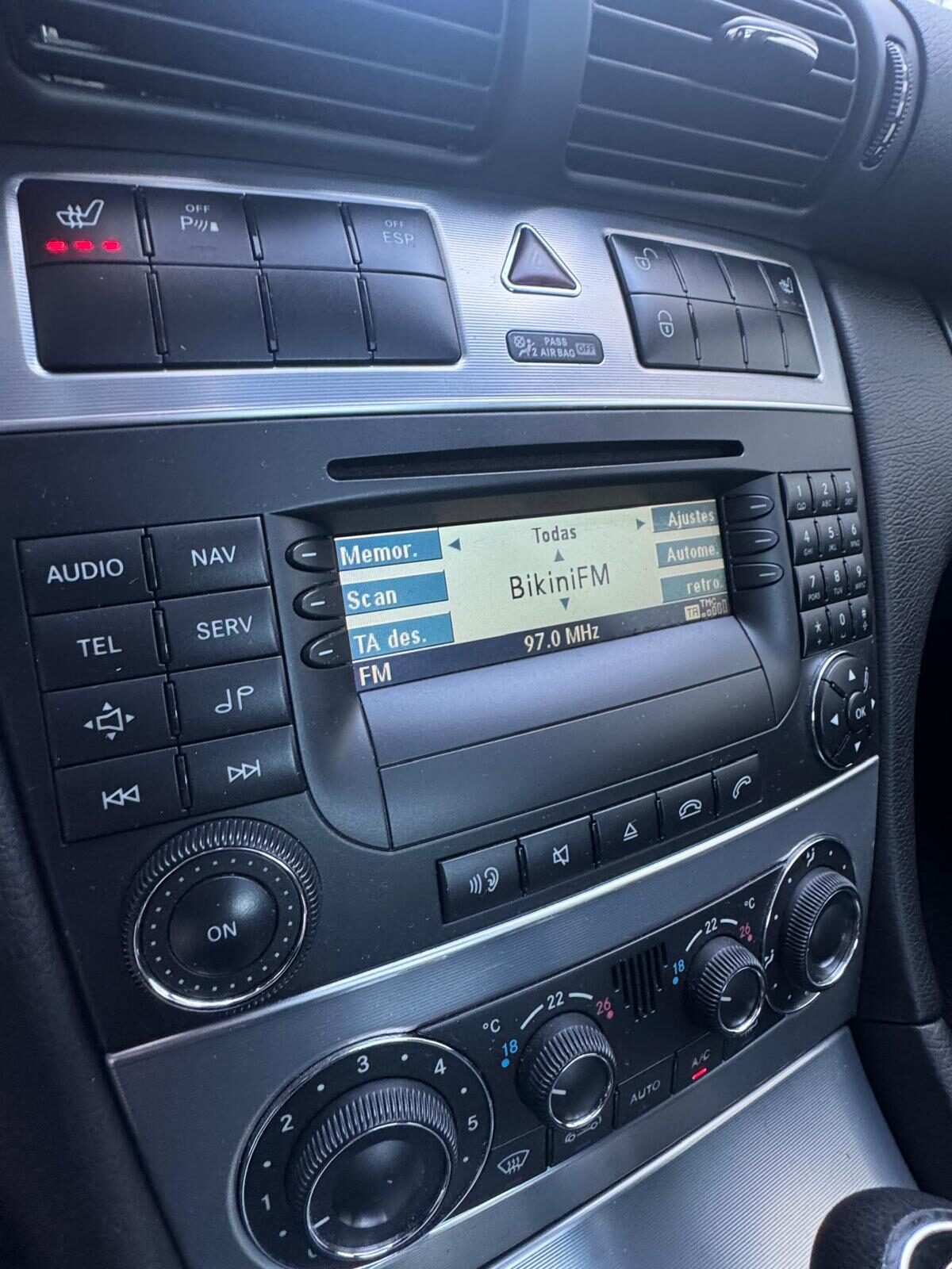 MERCEDES-BENZ SPORT COUPE 220 CDI 