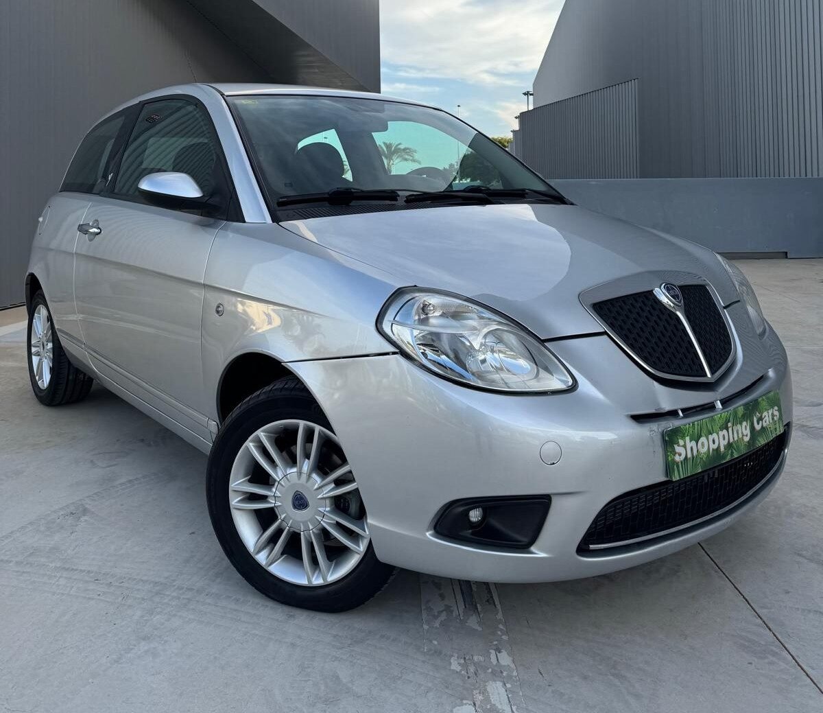 DACIA YPSION 1.3 DIESEL 