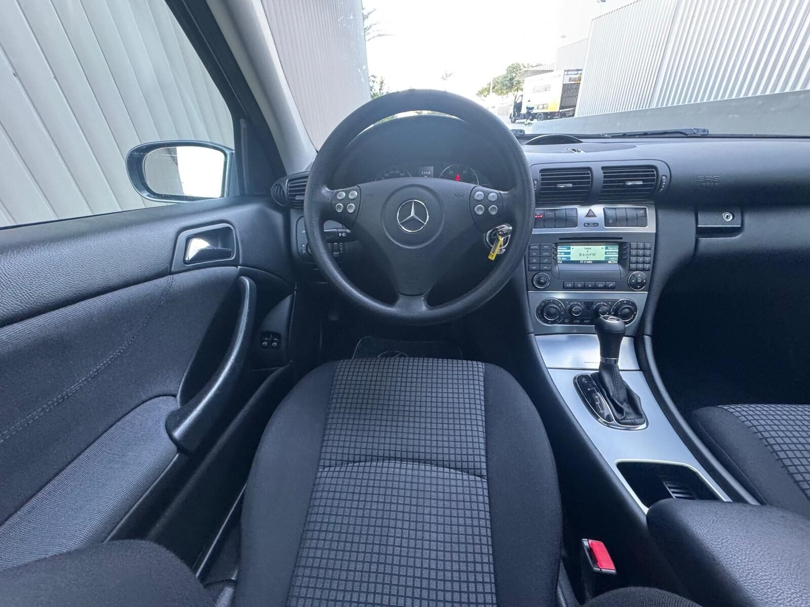 MERCEDES-BENZ SPORT COUPE 220 CDI 