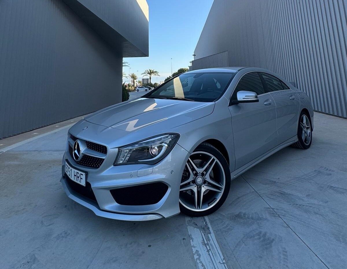 MERCEDES-BENZ CLA 220CDI AMG
