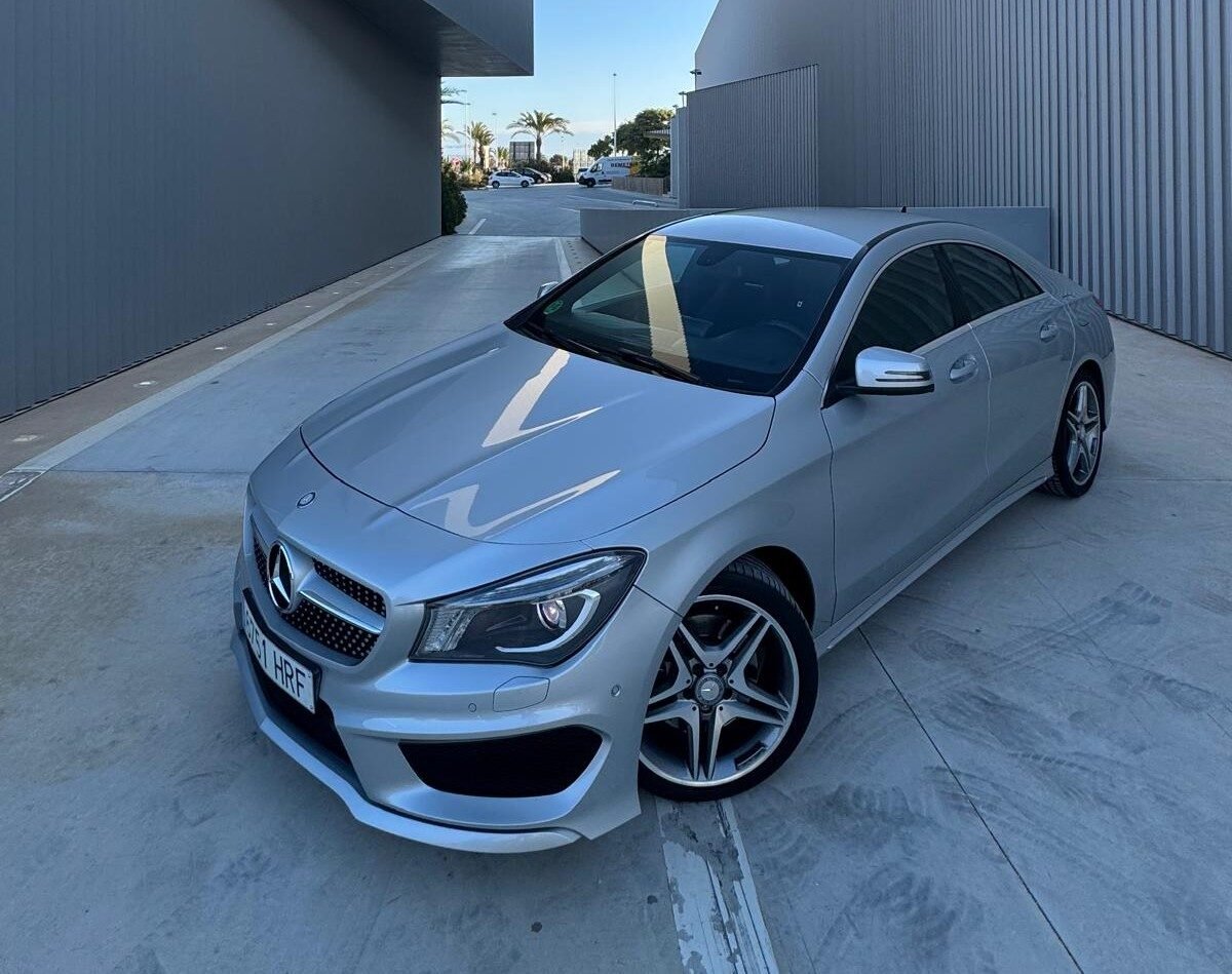 MERCEDES-BENZ CLA 220CDI AMG