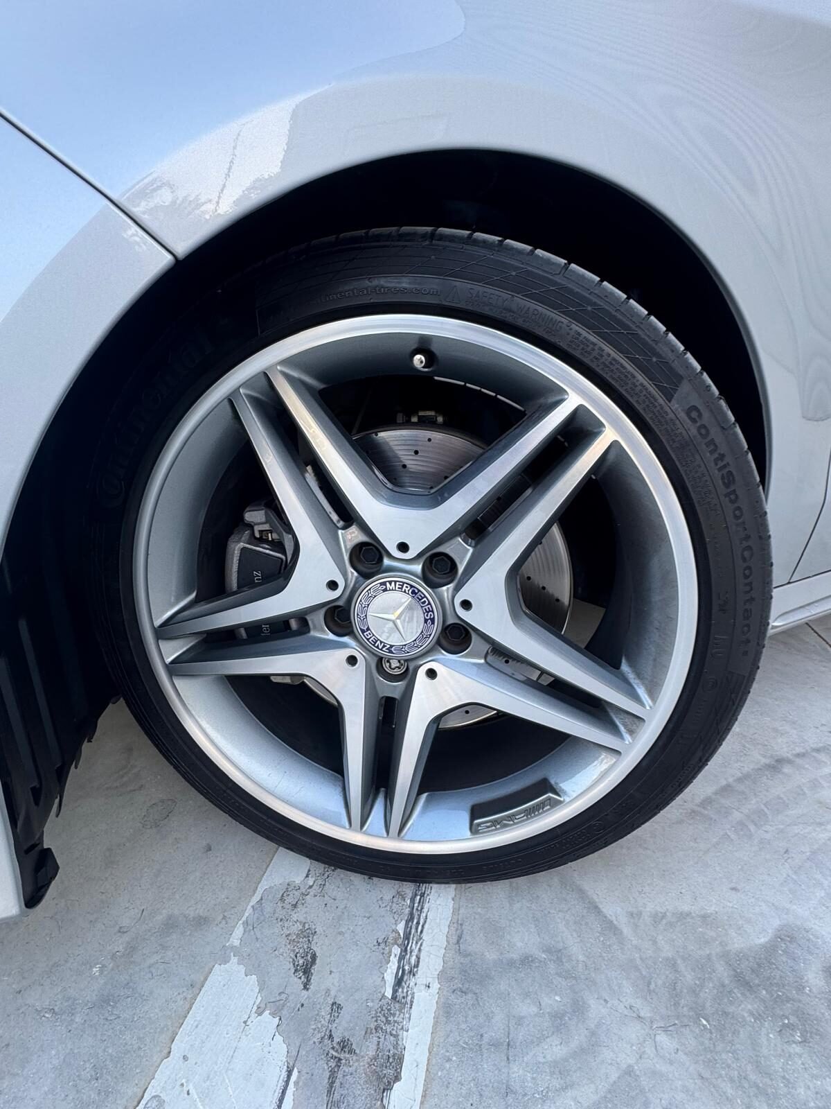 MERCEDES-BENZ CLA 220CDI AMG