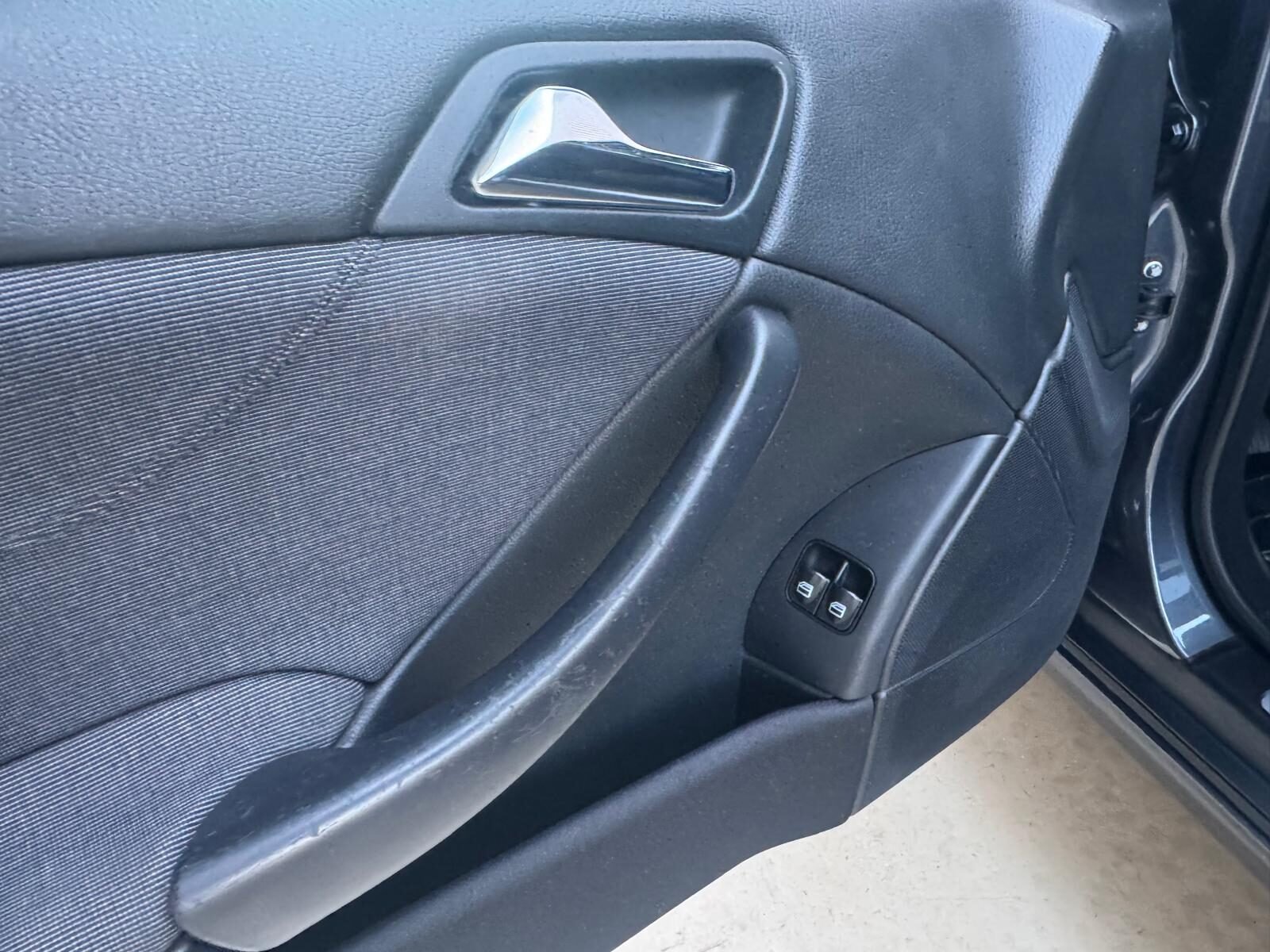 MERCEDES-BENZ SPORT COUPE 220 CDI 