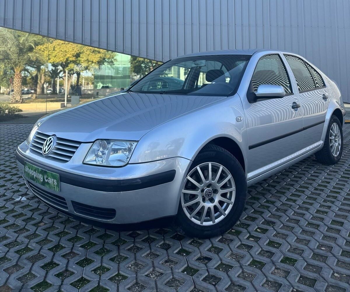 VOLKSWAGEN BORA 1.6