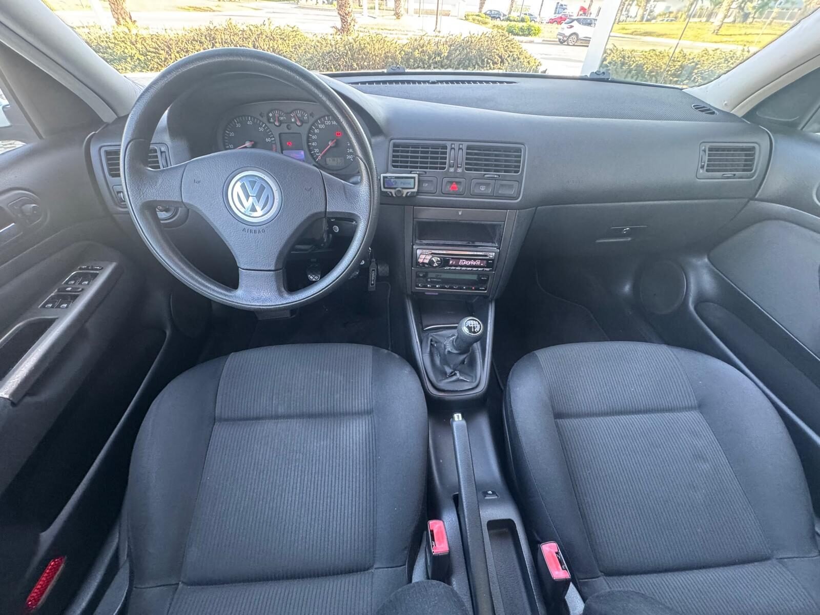 VOLKSWAGEN BORA 1.6