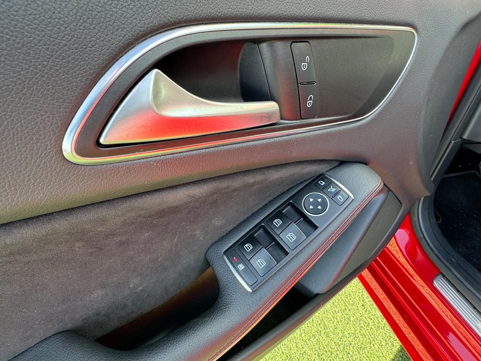 MERCEDES-BENZ CLASE A 200CDI