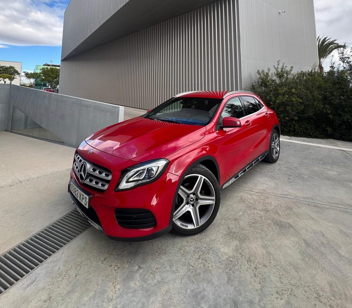 MERCEDES-BENZ GLA 200CDI
