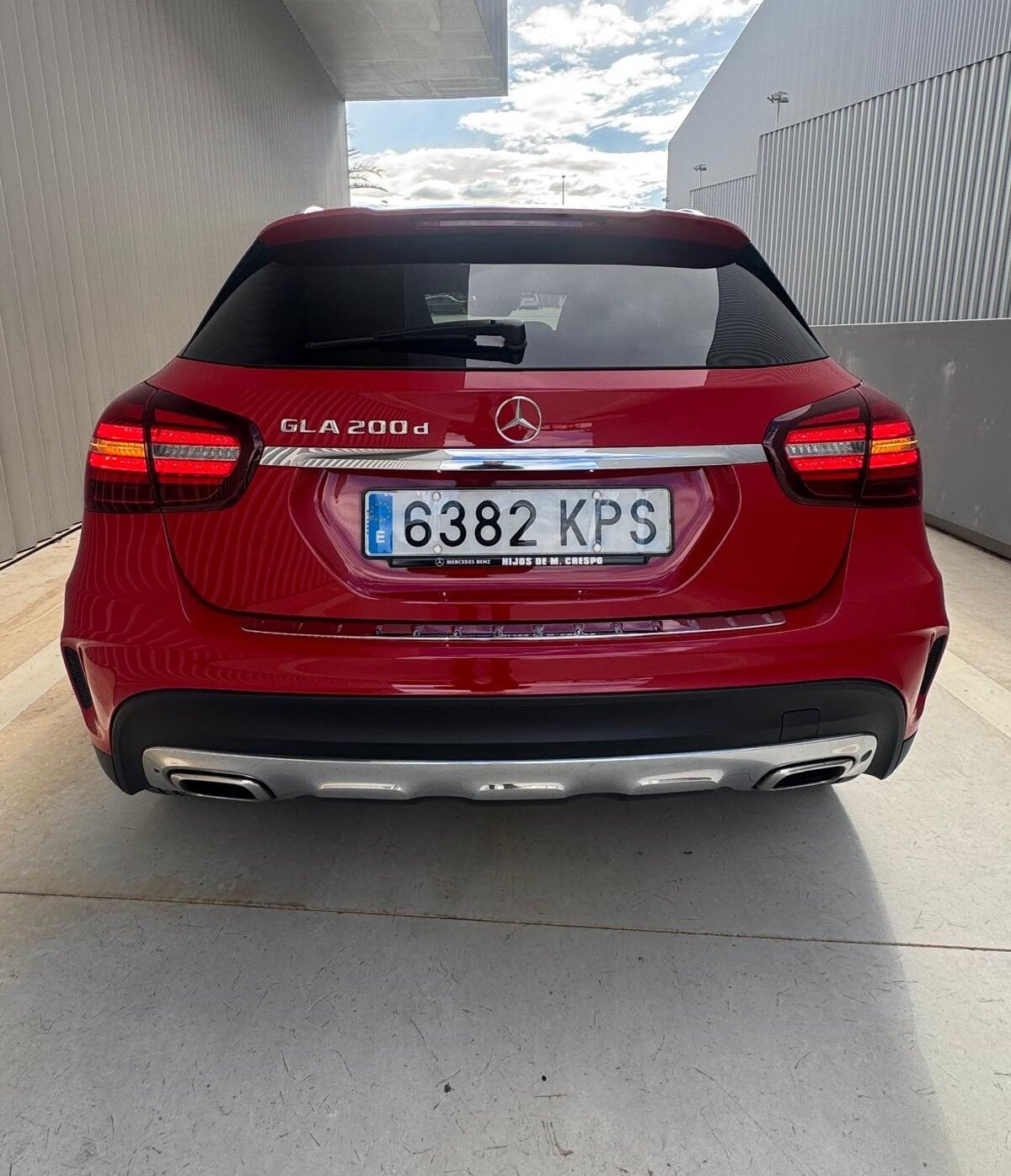 MERCEDES-BENZ GLA 200CDI
