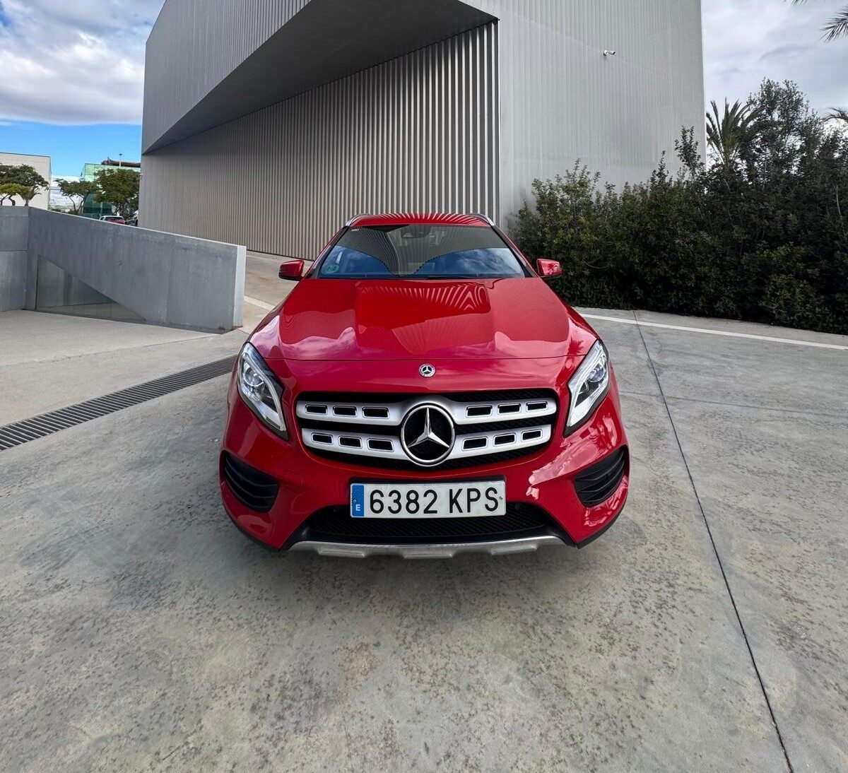 MERCEDES-BENZ GLA 200CDI