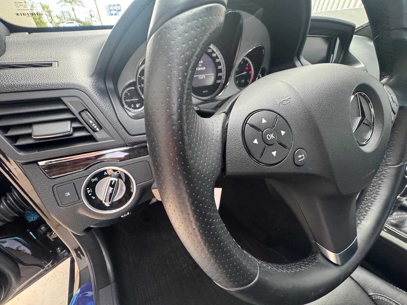 MERCEDES-BENZ Clase E 220 CDI 