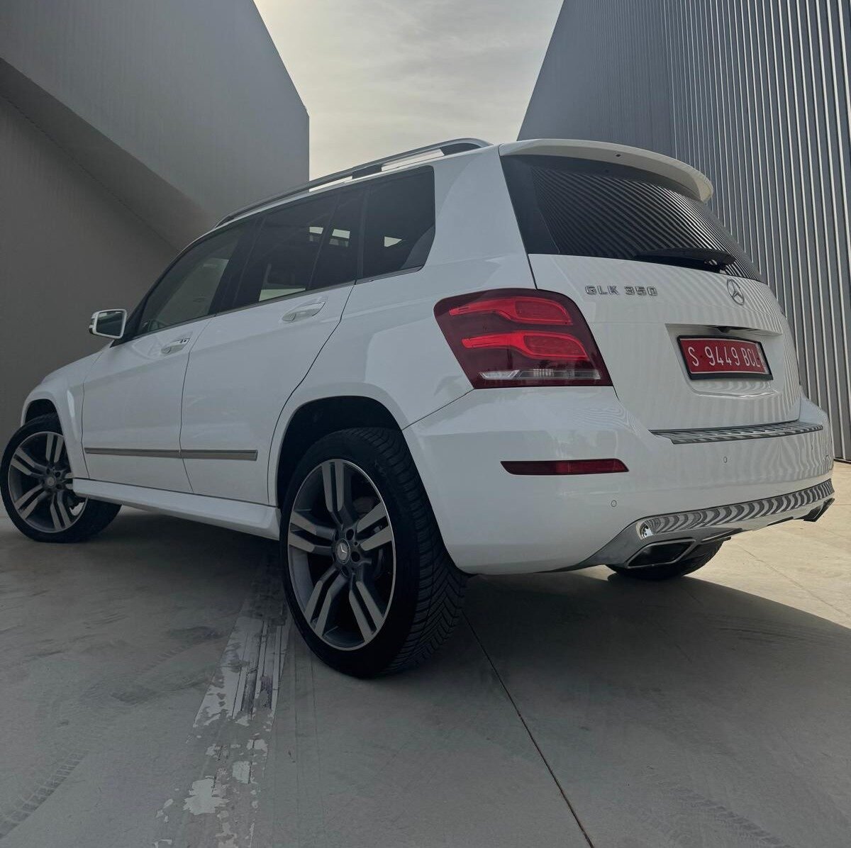 MERCEDES-BENZ GLK 350