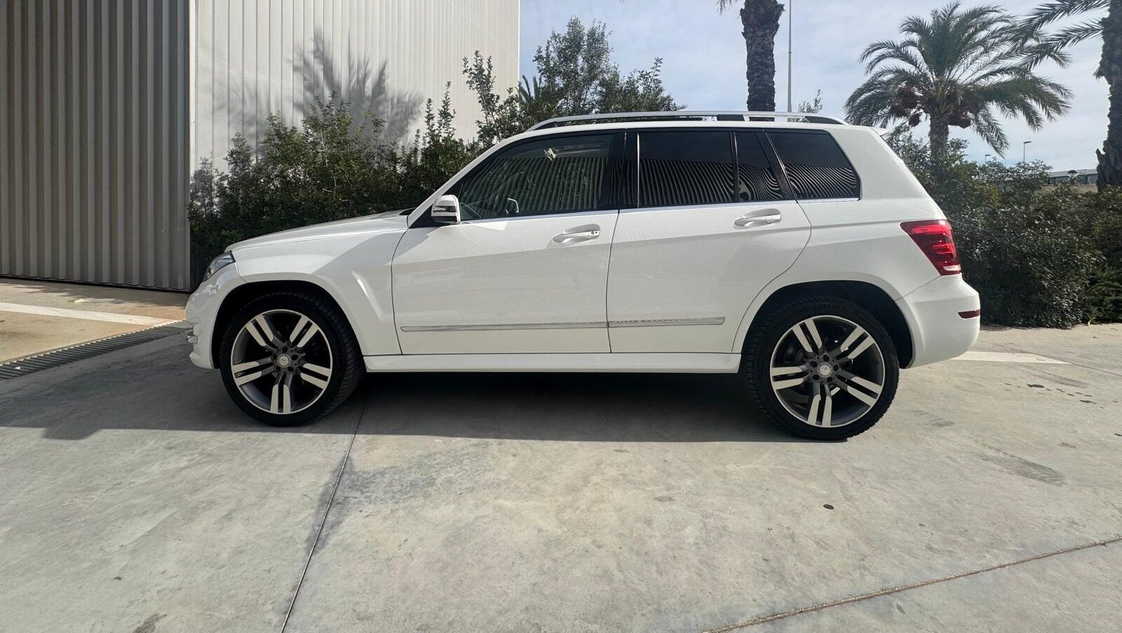 MERCEDES-BENZ GLK 350