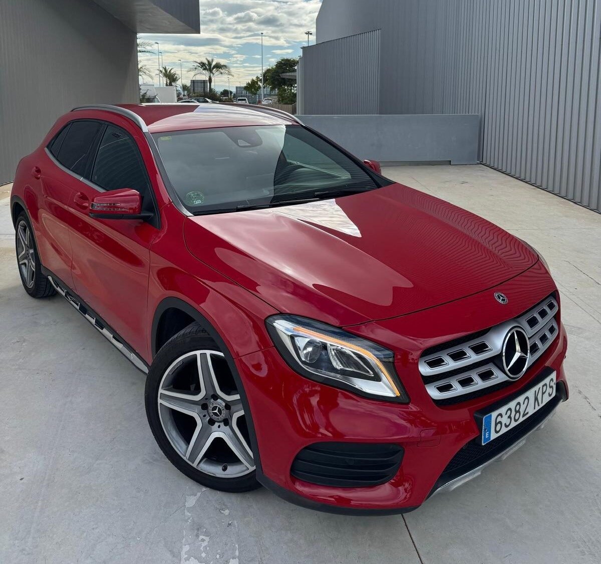 MERCEDES-BENZ GLA 200CDI