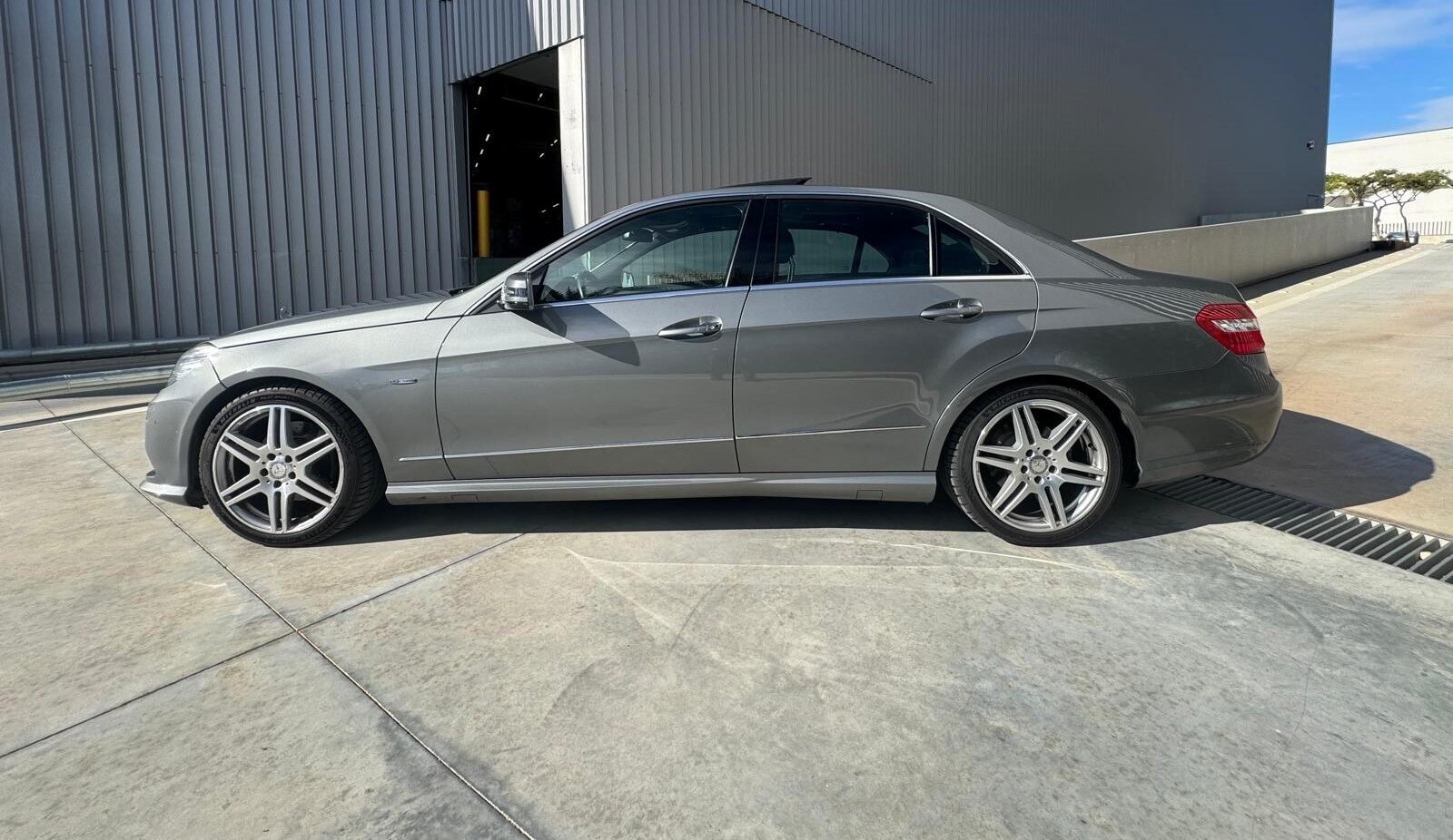 MERCEDES-BENZ Clase E 350CGI