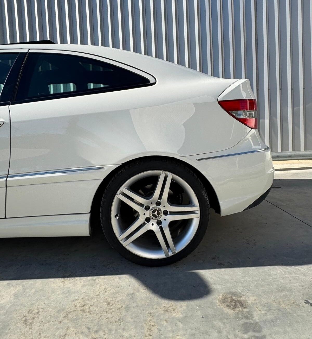 MERCEDES-BENZ CLC 220 CDI 