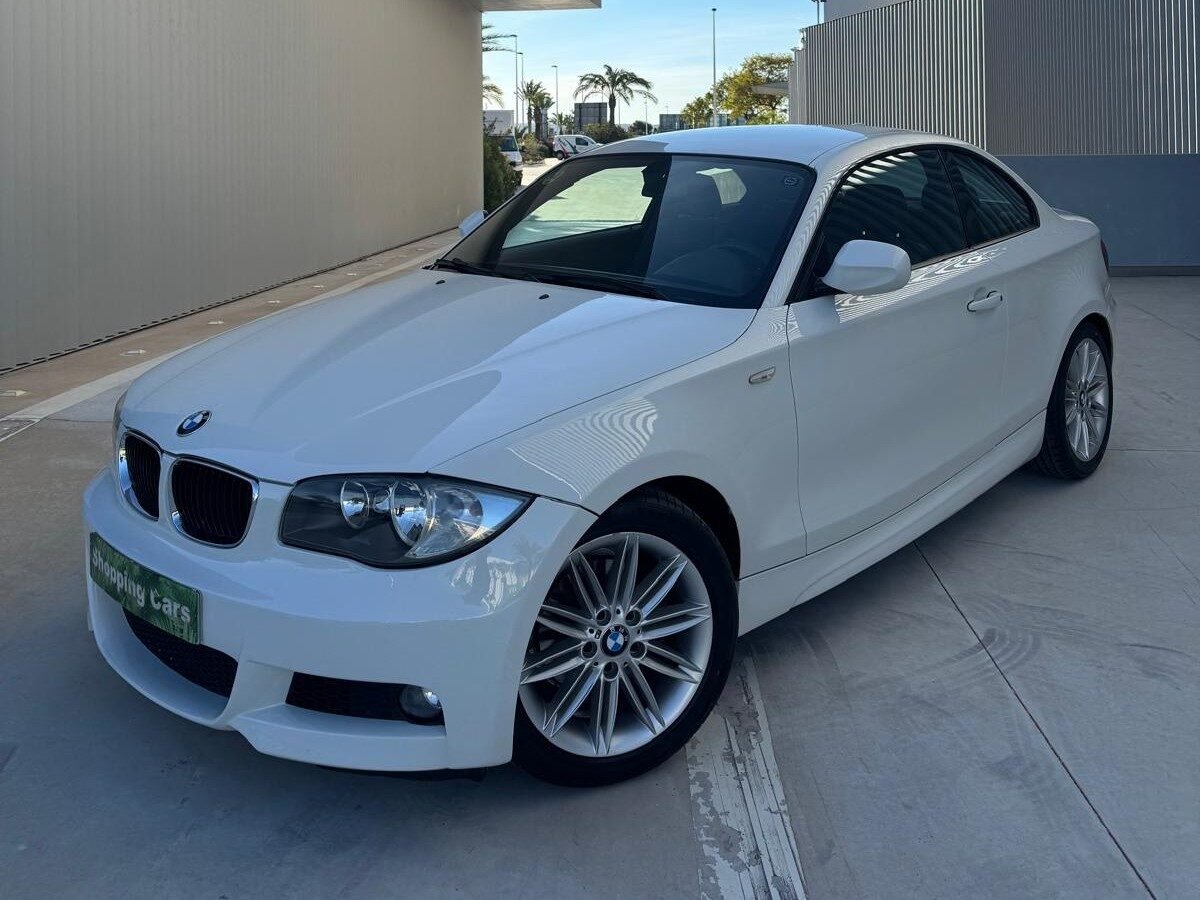 BMW Serie 1 118d PACK M