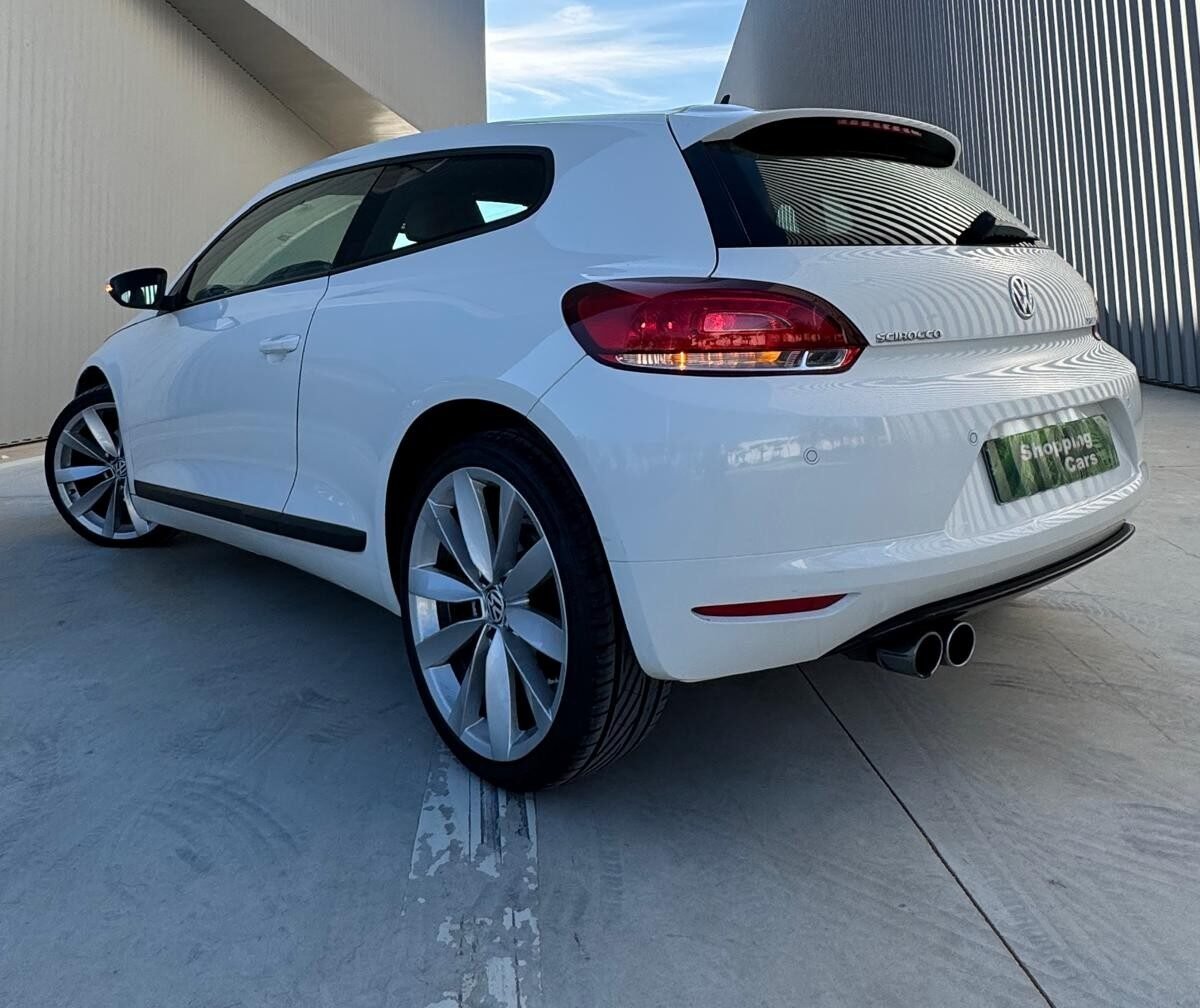 VOLKSWAGEN SCIROCCO 2.0 TDI 140CV